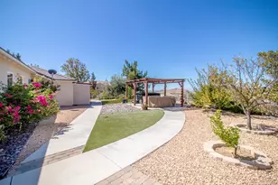 36284 Poplar, Yucaipa, CA 92399 - Photo 63