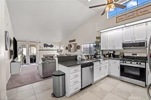 10960 Larkspur, Yucaipa, CA 92399 - Photo 11