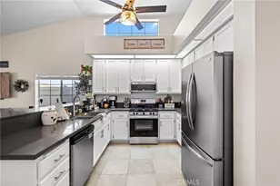10960 Larkspur, Yucaipa, CA 92399 - Photo 9