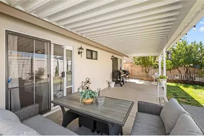 10960 Larkspur, Yucaipa, CA 92399 - Photo 31