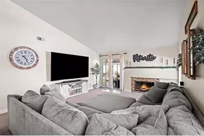 10960 Larkspur, Yucaipa, CA 92399 - Photo 15