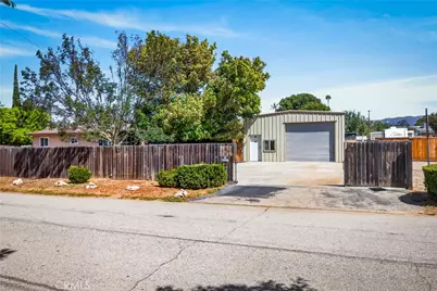 34249 Avenue H, Yucaipa, CA 92399 - Photo 3