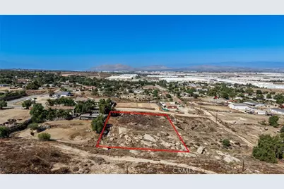 22427 Akers Lane, Perris, CA 92570 - Photo 13