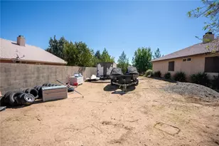 7141 Redwood St, Hesperia, CA 92345 - Photo 21