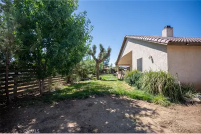 7141 Redwood Street, Hesperia, CA 92345 - Photo 25