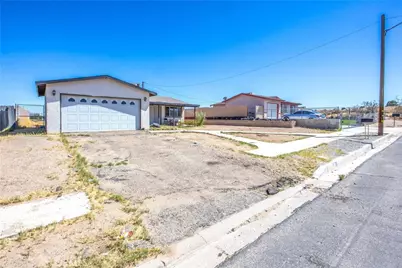 641 Chateau, Barstow, CA 92311 - Photo 5