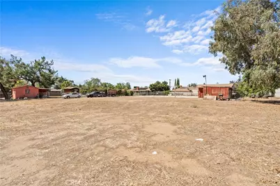 10890 Winesap Avenue, Cherry Valley, CA 92223 - Photo 43