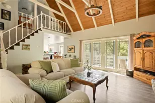 28165 Grenoble, Lake Arrowhead, CA 92352 - Photo 15