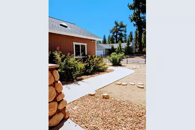 435 Wagon Wheel Road, Big Bear City, CA 92314 - Photo 5