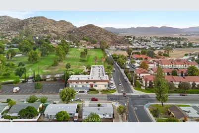 500 E Thornton, Hemet, CA 92543 - Photo 21