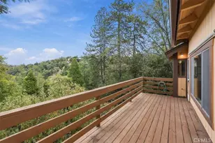 327 E Zermatt Dr, Crestline, CA 92325 - Photo 43