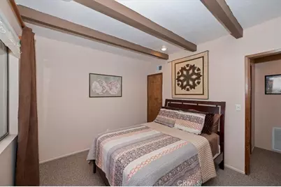 26525 Walnut Hills, Lake Arrowhead, CA 92352 - Photo 19