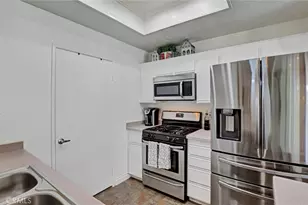 33 Leonado, Rancho Santa Margarita, CA 92688 - Photo 9