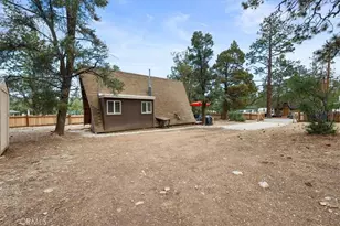 108 Pine, Sugarloaf, CA 92386 - Photo 17