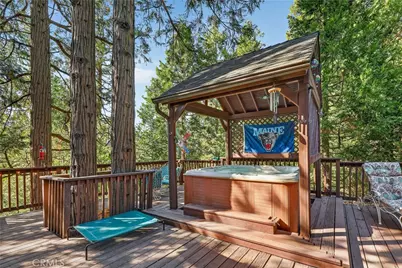 374 Grass Valley Road, Lake Arrowhead, CA 92352 - Photo 23