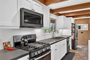 374 Grass Valley Rd, Lake Arrowhead, CA 92352 - Photo 11