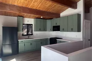 32375 Scandia Dr, Running Springs, CA 92382 - Photo 5