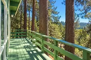 32375 Scandia Dr, Running Springs, CA 92382 - Photo 3