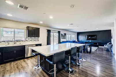 7212 Turnstone Court, Fontana, CA 92336 - Photo 9