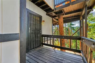 761 W Victoria Ct, Lake Arrowhead, CA 92352 - Photo 5