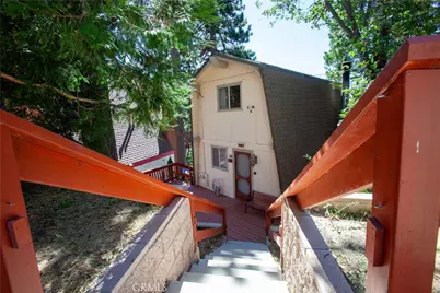 767 W Victoria Court, Lake Arrowhead, CA 92352 - Photo 3