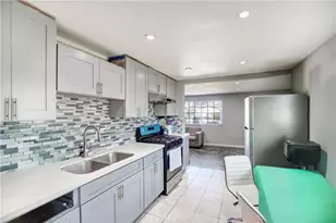 18883 6th, Bloomington, CA 92316 - Photo 5