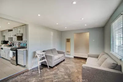 18883 6th, Bloomington, CA 92316 - Photo 9