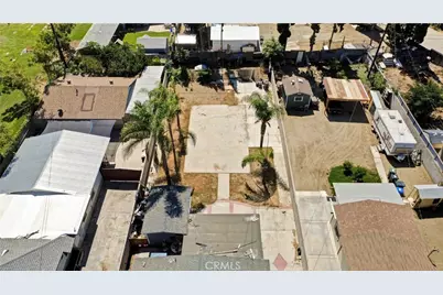 18883 6th, Bloomington, CA 92316 - Photo 33
