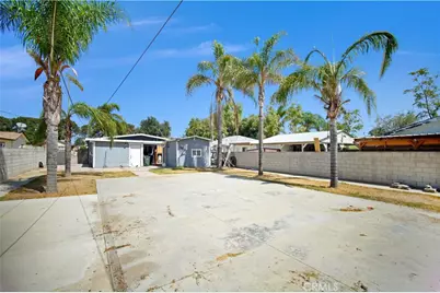 18883 6th, Bloomington, CA 92316 - Photo 23