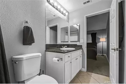 16377 Lakeshore #2B, Lake Elsinore, CA 92530 - Photo 17