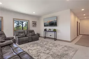 405 Glenwood, Big Bear Lake, CA 92315 - Photo 31
