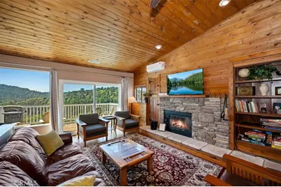 306 Darfo, Crestline, CA 92325 - Photo 7
