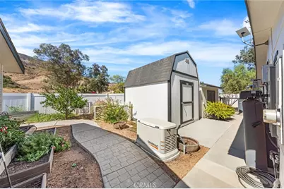 8411 Reche Canyon, Colton, CA 92324 - Photo 51