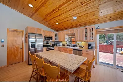 473 Villa Grove, Big Bear City, CA 92314 - Photo 15