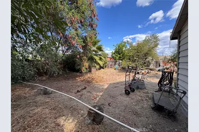 25508 Paloma Drive, San Bernardino, CA 92410 - Photo 11