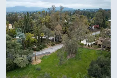 1702 Dwight, Redlands, CA 92373 - Photo 9