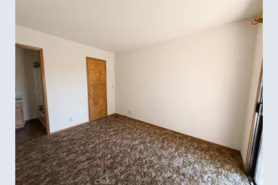 25075 Basel, Crestline, CA 92325 - Photo 9