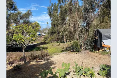1041 Lau Hala Canyon, Vista, CA 92081 - Photo 25