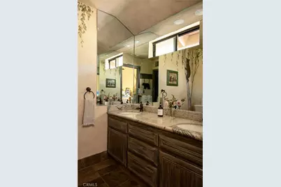 942 Lake Edge, Lake Arrowhead, CA 92352 - Photo 29