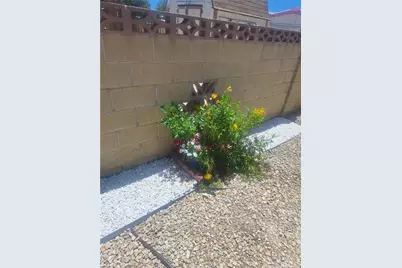 228 N La Paloma Avenue, San Jacinto, CA 92582 - Photo 3