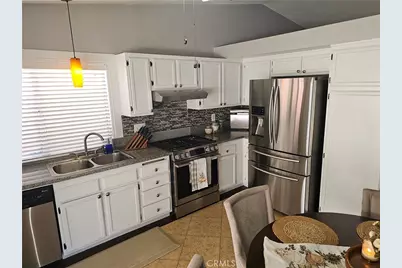 750 W Mariposa Drive, Rialto, CA 92376 - Photo 15