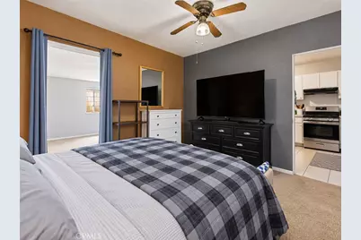 128 N Sandalwood Avenue, La Puente, CA 91744 - Photo 37
