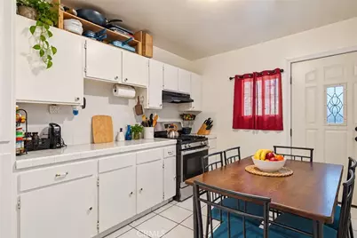 128 N Sandalwood Avenue, La Puente, CA 91744 - Photo 33