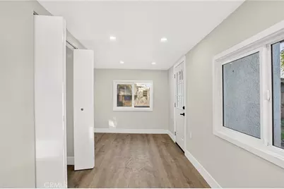 1116 W 76th Street, Los Angeles, CA 90044 - Photo 23