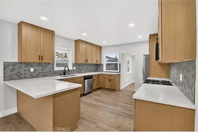 1116 W 76th Street, Los Angeles, CA 90044 - Photo 9