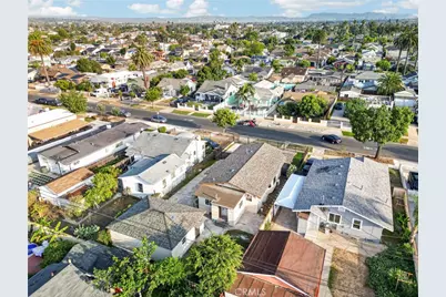 1116 W 76th Street, Los Angeles, CA 90044 - Photo 33