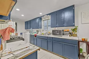 820 Larch St, Colton, CA 92324 - Photo 5