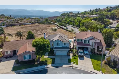 712 Shaffer Street, Corona, CA 92879 - Photo 5
