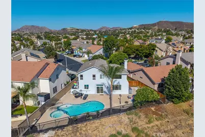 712 Shaffer Street, Corona, CA 92879 - Photo 9