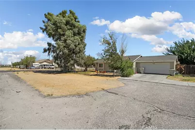 9891 3rd Avenue, Hesperia, CA 92345 - Photo 29
